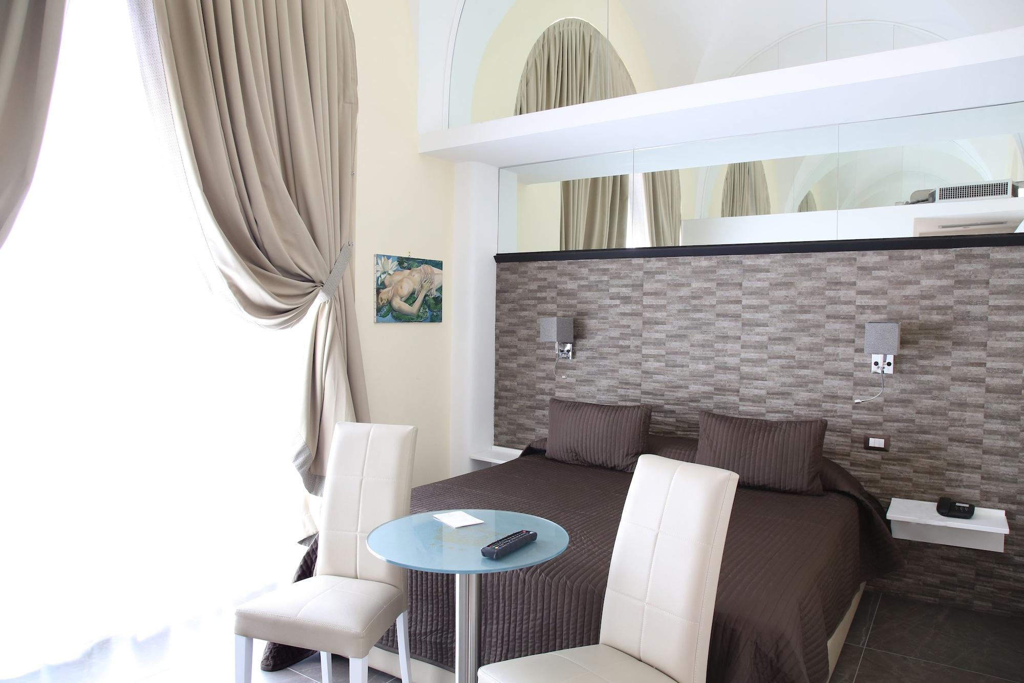 Art Piazza Carita' Hotel Napoli