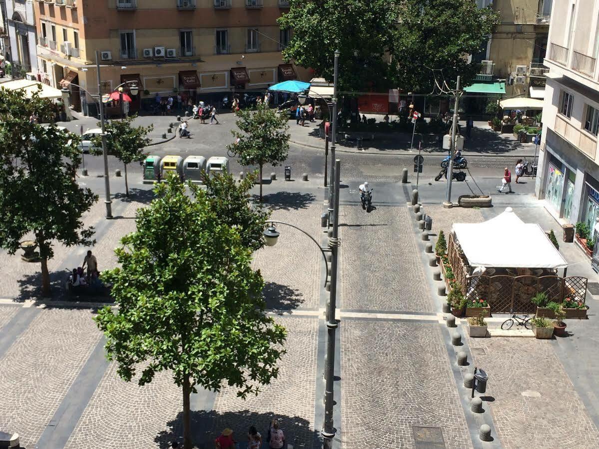 Art Piazza Carita' 4* Napoli