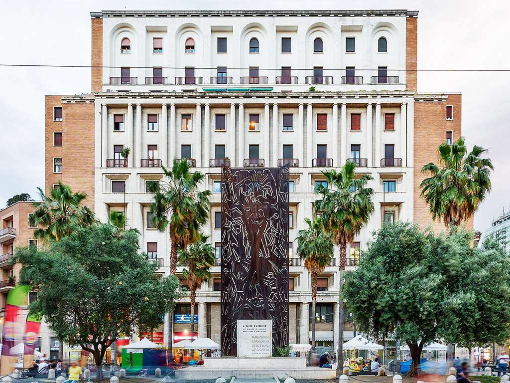 Boutique Piazza Carita' Hotel